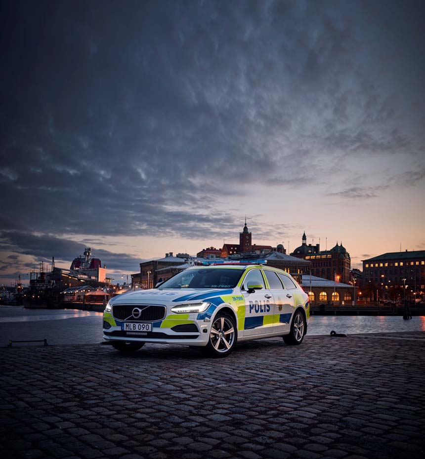 Szwedzka policja będzie używać nowych Volvo V90 jako radiowozów