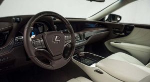 Lexus LS 2018 luksusowe wnętrze