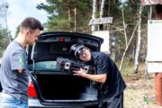 Pasja na Krawędzi: Policjant grozi Bartkowi Ostałowskiemu bronią